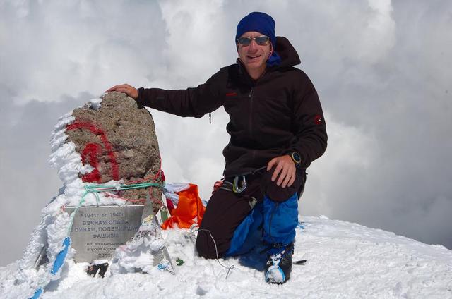 Gipfel erreicht! Höchster Punkt Europas mit 5642 m Höhe.